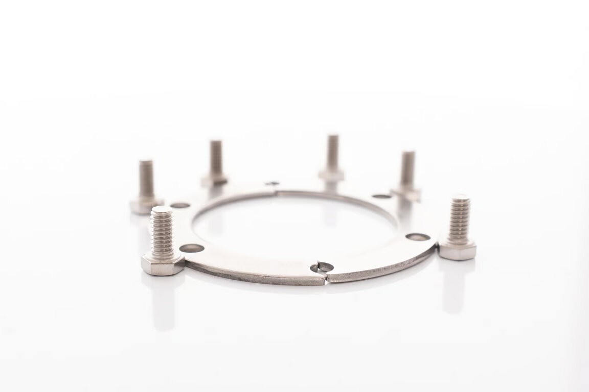 Precision T & E Clamp & Bolt Kit: T4 Turbine Housing